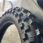 OBOR_BULWARK_EXTREME_ENDURO_PNEVMATIKA_140-80-18
